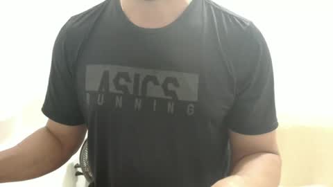 Snapshot of cashmastermuscle77 chatting on January 18, 8:51 pm cashmastermuscle77 online show from January 18, 8:51 pm