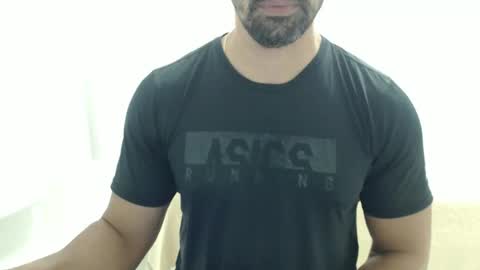 cashmastermuscle77 online show from April 14, 8:23 pm