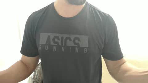 Snapshot of cashmastermuscle77 chatting on January 17, 6:44 pm cashmastermuscle77 online show from January 17, 6:44 pm