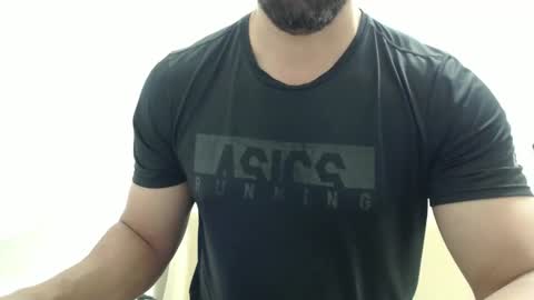 Snapshot of cashmastermuscle77 chatting on September 21, 10:52 am cashmastermuscle77 online show from September 21, 10:52 am