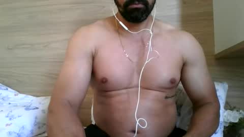 Snapshot of cashmastermuscle77 chatting on September 28, 4:38 pm cashmastermuscle77 online show from September 28, 4:38 pm