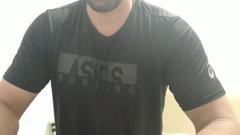 Snapshot of cashmastermuscle77 chatting on February 5, 3:13 am cashmastermuscle77 online show from February 5, 3:13 am