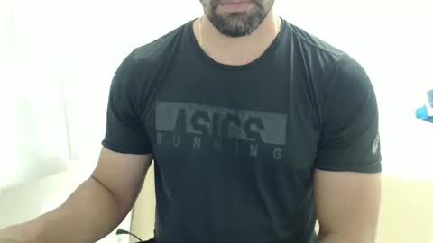 cashmastermuscle77 online show from December 16, 1:35 am