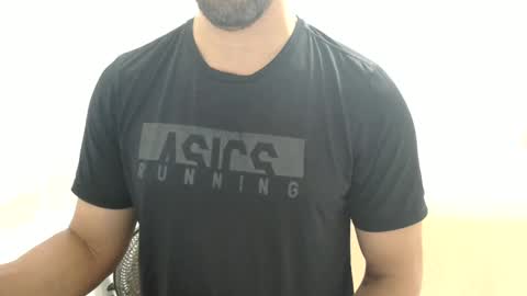 Snapshot of cashmastermuscle77 chatting on January 25, 3:41 pm cashmastermuscle77 online show from January 25, 3:41 pm
