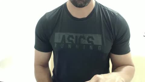 Snapshot of cashmastermuscle77 chatting on September 15, 6:31 pm cashmastermuscle77 online show from September 15, 6:31 pm