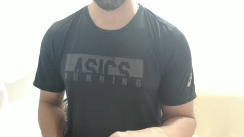 Snapshot of cashmastermuscle77 chatting on January 30, 10:30 pm cashmastermuscle77 online show from January 30, 10:30 pm