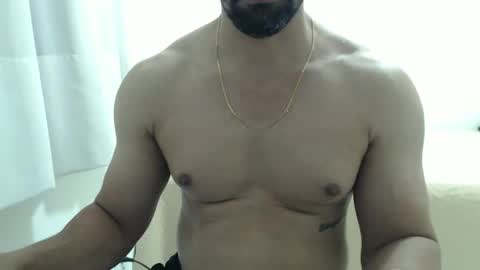 cashmastermuscle77 online show from December 21, 9:21 pm