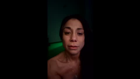 Roxy online show from April 8, 8:39 am