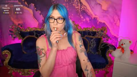 Cassandra online show from March 26, 7:57 am