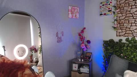 Snapshot of cassie_fletcher chatting on January 25, 9:35 pm Casie online show from January 25, 9:35 pm