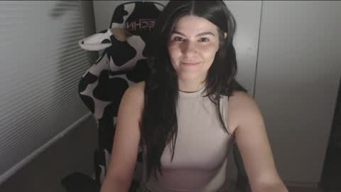 cassiealvarez online show from May 26, 5:02 am