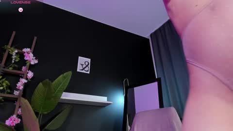 assie online show from March 7, 2:46 am