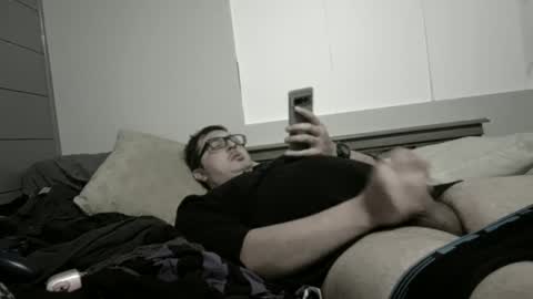 Snapshot of castortroyyyyy chatting on February 4, 8:13 am Castor troyyyyy online show from February 4, 8:13 am