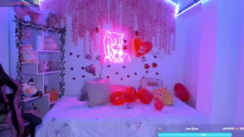 Lorena Saenz online show from February 18, 6:15 pm