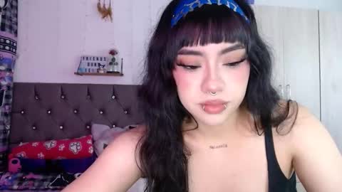 Mila online show from April 10, 7:46 am