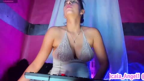 Snapshot of cata_angel1 chatting on February 17, 4:42 am Cata Angel online show from February 17, 4:42 am