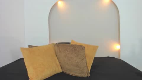 cata_gil1 online show from February 10, 6:55 pm