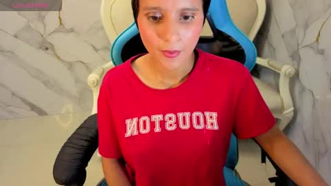 cataleya23_a online show from May 20, 8:59 pm