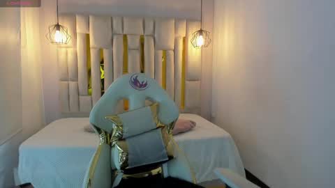 Cataleya online show from October 3, 12:35 pm