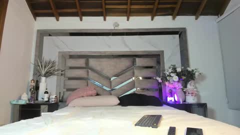 Snapshot of cataleya_villalobos chatting on October 4, 11:24 pm Cataleya online show from October 4, 11:24 pm