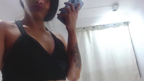 Snapshot of cataleyalove_ady chatting on January 22, 2:48 am cataleyalove_ady online show from January 22, 2:48 am