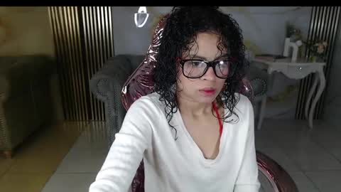 Catalina  online show from September 18, 1:26 pm