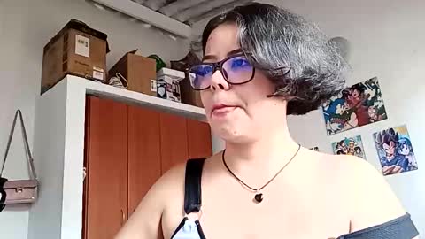 catalinaa_lovee online show from October 3, 9:56 pm