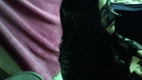 catbombon online show from March 26, 4:29 am