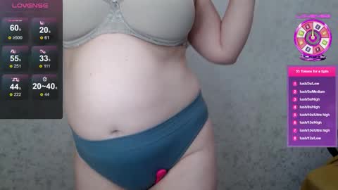 Ana online show from November 8, 10:24 pm