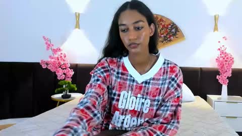 Catherine online show from November 5, 2:52 pm