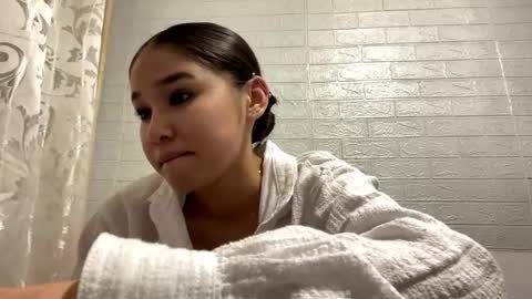 catherinepirs online show from April 29, 4:23 pm