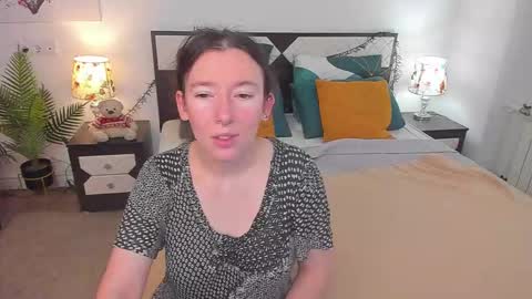 Catrin online show from October 9, 7:58 am