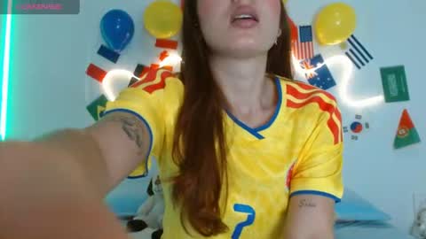 catiegirl online show from June 23, 9:06 am