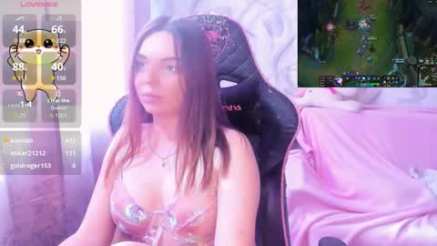 Snapshot of catisyfury chatting on October 4, 11:30 am . . online show from October 4, 11:30 am