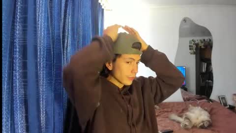 catnuaa online show from March 16, 4:44 pm