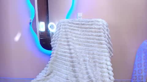 Cattleya online show from January 8, 4:07 am