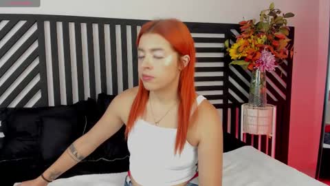 Snapshot of cattleya_veloza chatting on September 22, 8:02 pm Cattleya online show from September 22, 8:02 pm
