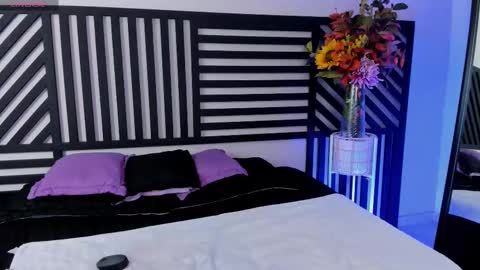 Snapshot of cattleya_veloza chatting on October 11, 9:40 pm Cattleya online show from October 11, 9:40 pm
