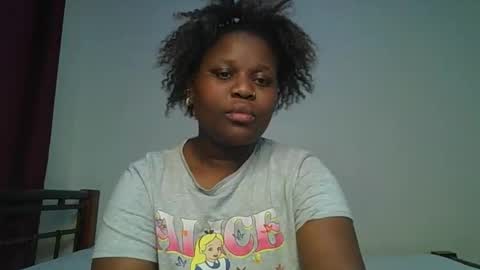 ceepretty25 online show from May 17, 10:46 am