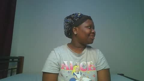 ceepretty25 online show from May 20, 9:16 am