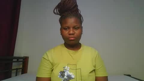 ceepretty25 online show from May 14, 12:53 am