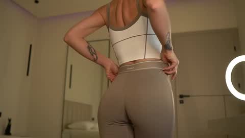 Celestara online show from April 15, 5:49 pm