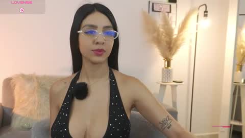 Alice online show from June 18, 11:21 pm