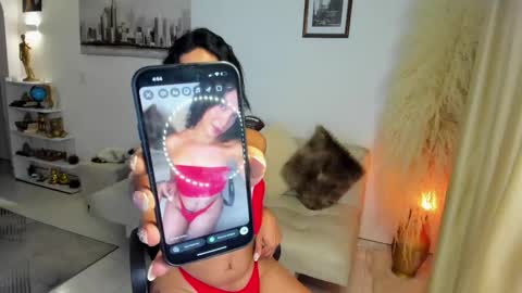 Snapshot of celeste_funnyy chatting on September 24, 9:54 pm Andrea online show from September 24, 9:54 pm