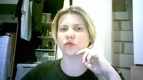 celeste_naughty_ online show from June 29, 10:15 am