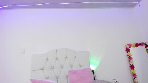 Celeste - Derek online show from November 13, 7:38 pm