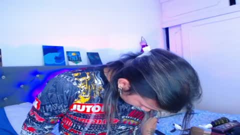 I am Valentinn online show from April 6, 4:46 am