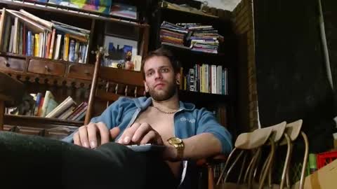 cguffey2284 online show from February 7, 10:29 am