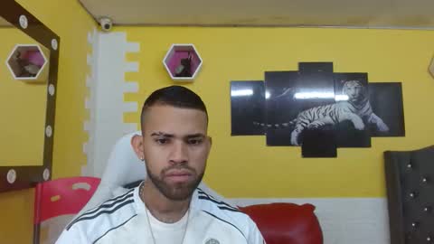 chacorta_ online show from March 31, 1:22 pm