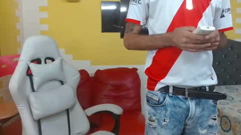 chacorta_ online show from March 27, 1:01 pm